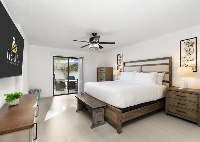 New Alta Retreat Pool Games & Sleeps 10 Holiday home *