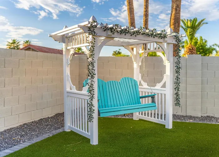 Holiday home New Alta Retreat Pool Games & Sleeps 10